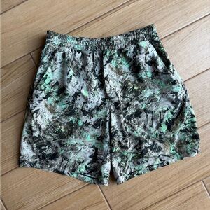 Lululemon Men’s Athletic short